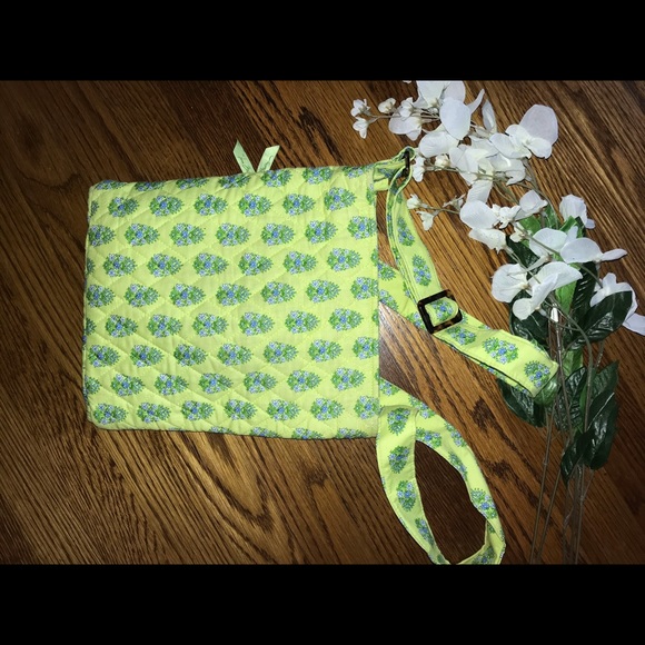 VERA BRADLEY SMALL CROSSBODY/SMALL WALLET- - Picture 3 of 8